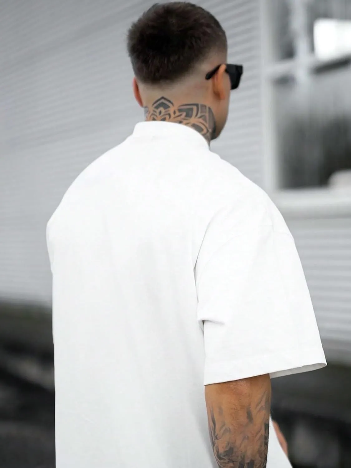 GORGLITTER Men's Letter Graphic Short Sleeve Crewneck T Shirt Casual Drop Shoulder Oversized Tee Top