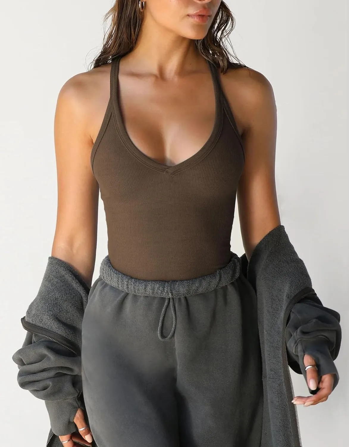 HOYAYO Women's Camisole V Neck Racerback Sleeveless Sexy Tank Tops Basic Going Out Tee T Shirts