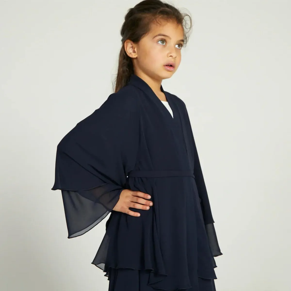 IDOPIP Muslim Girls Abayas Dress for Kids Long Sleeve Chiffon Islamic Kaftan Robe Open Front Cardigan Prayer Dress with Hijab
