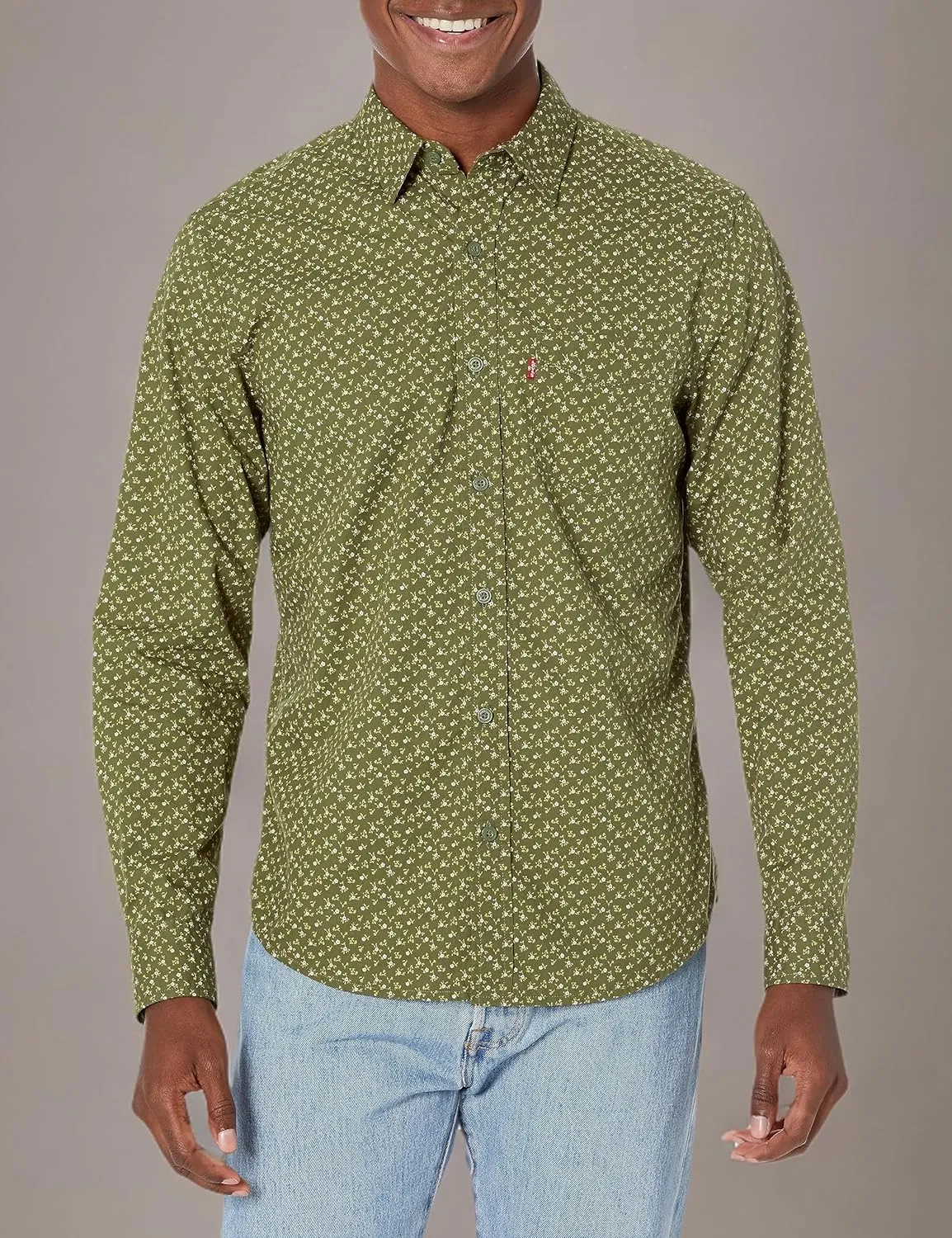 Levi's Men's Classic One Pocket Long Sleeve Button Up Shirt