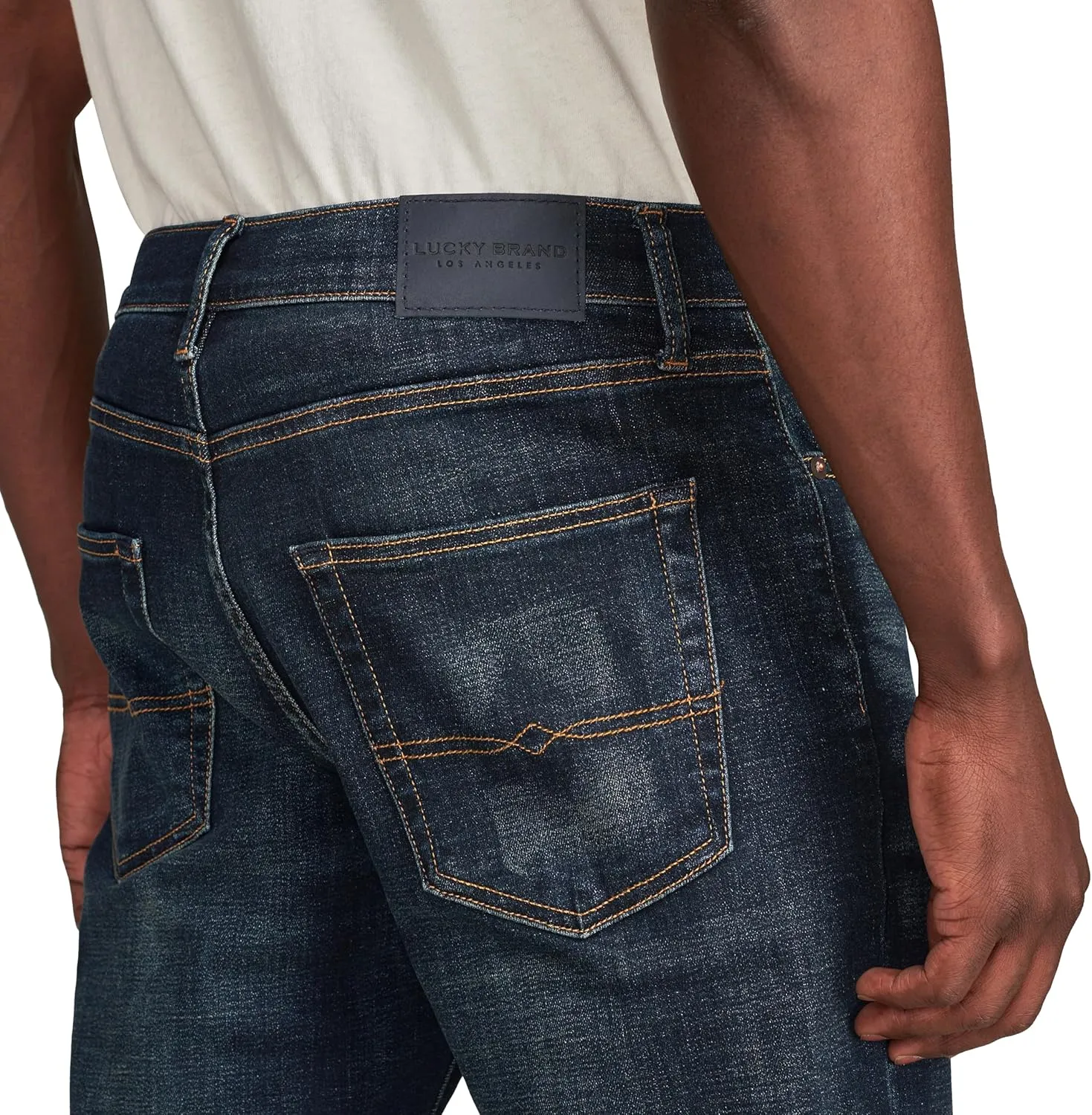 Lucky Brand Men's 223 Straight Jean