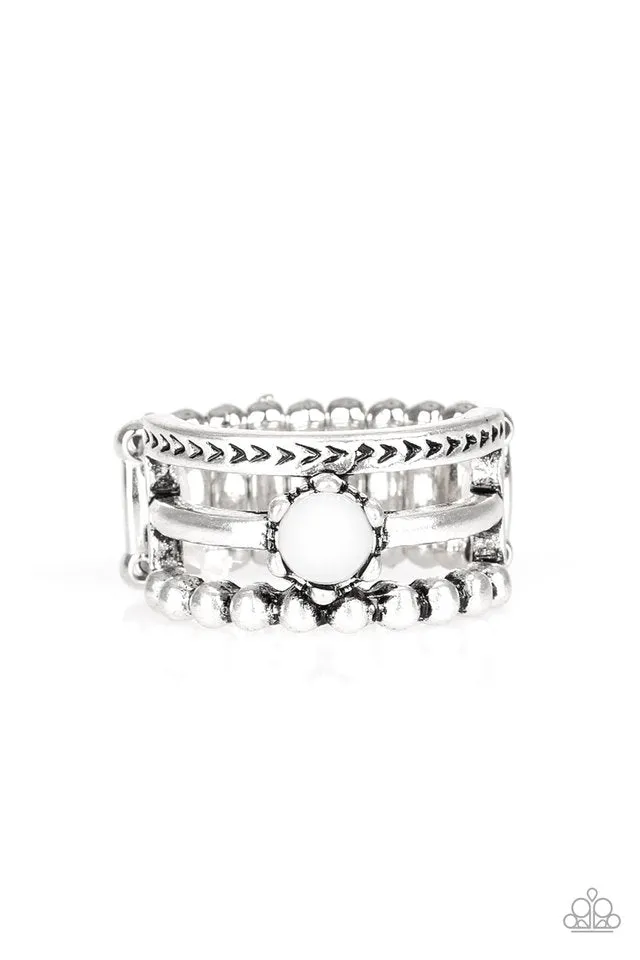 Paparazzi Ring ~ POP Rival - White