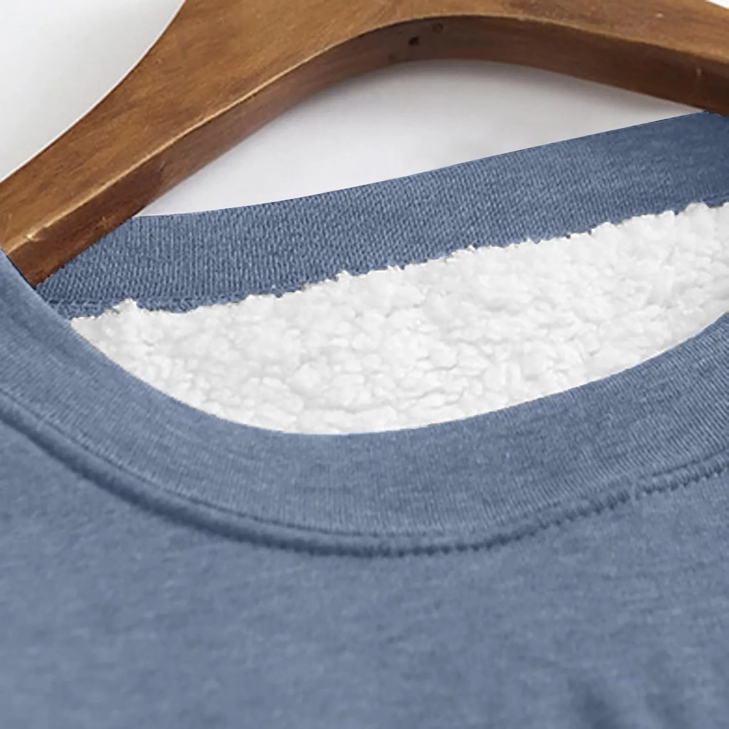 Sherpa Lined Sweatshirt Women Fleece Pullover Sweatshirt with Pockets Crewneck Pullover Fuzzy Thermal Underwear Tops