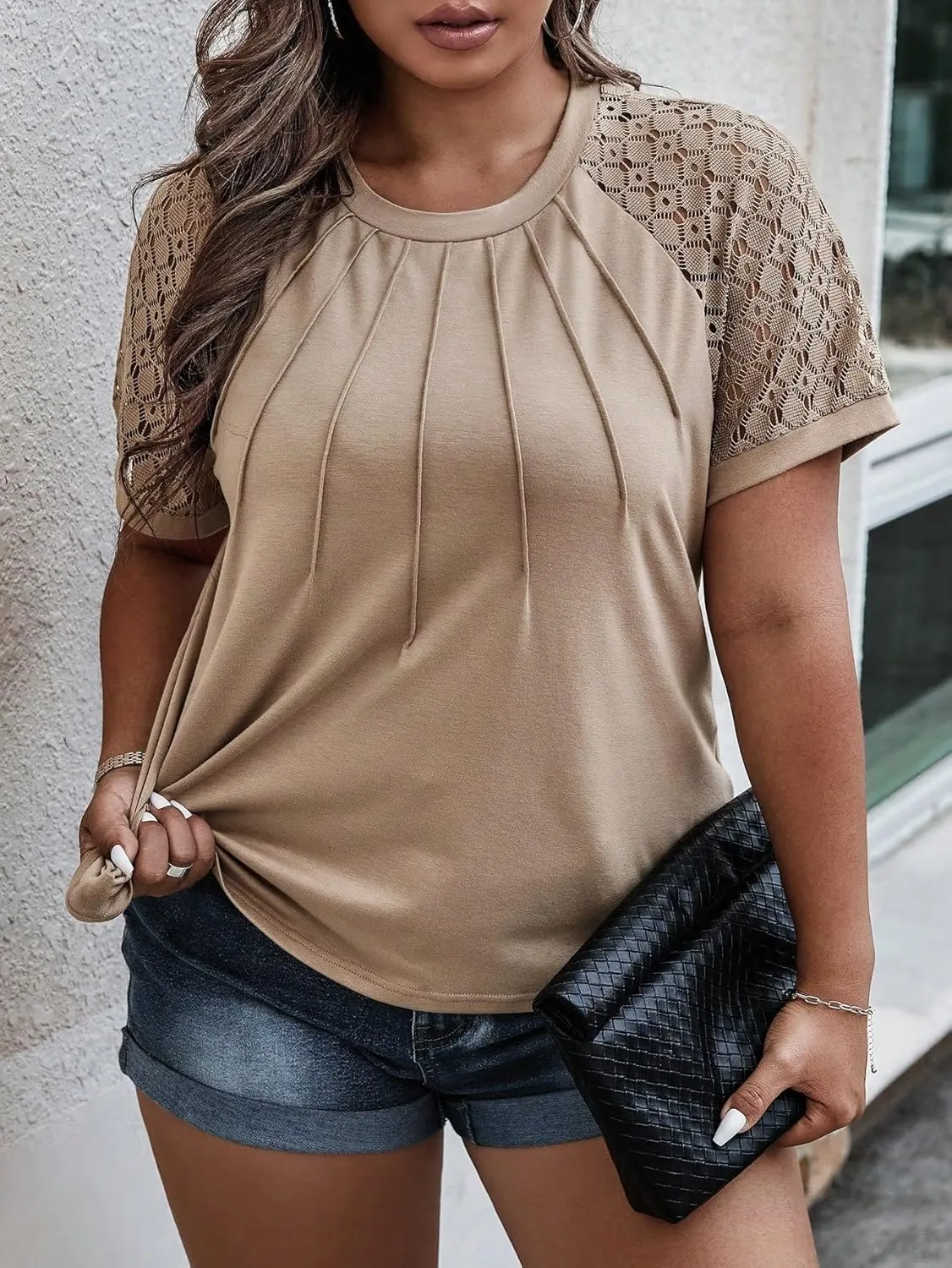 SOLY HUX Women's Plus Size Contrast Lace Short Sleeve Tee Round Neck Summer T Shirt Tops