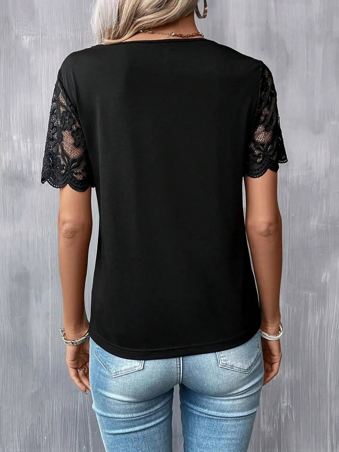 SweatyRocks Women's Lace Scallop Trim T Shirt Short Sleeve V Neck Tank Tee Tops
