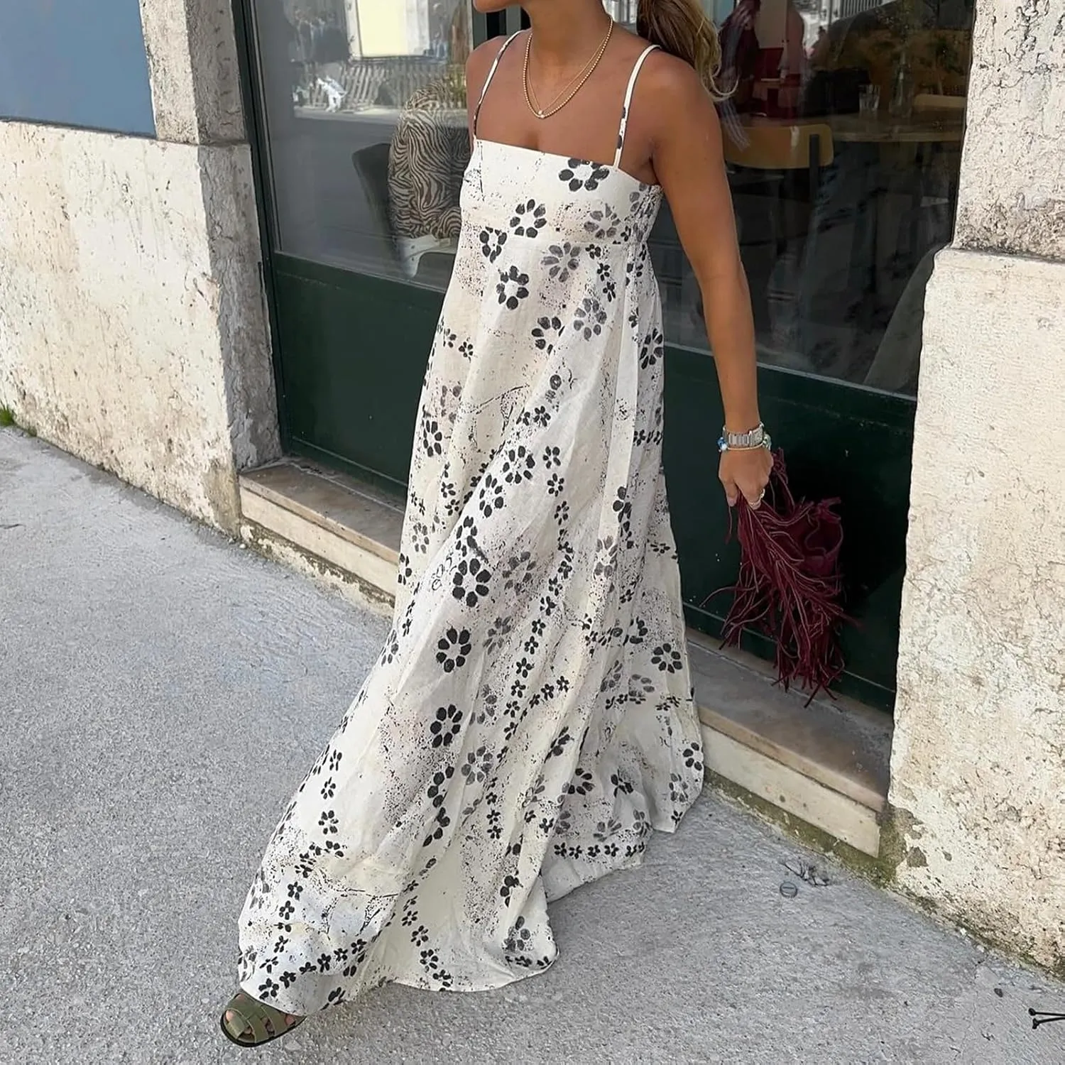 Women Boho Floral Long Cami Dress Backless Square Neck Graffiti Maxi Dress A-line Flowy Summer Beach Sundress
