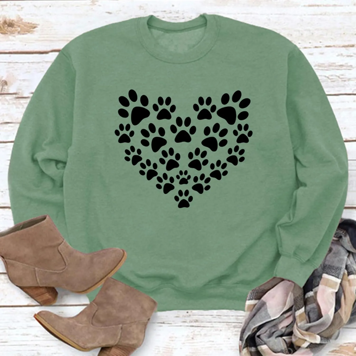 Womens Dog Mom Sweatshirts Cute Dog Paw Print Heart Graphic Long Sleeve Crewneck Casual Tee Tops